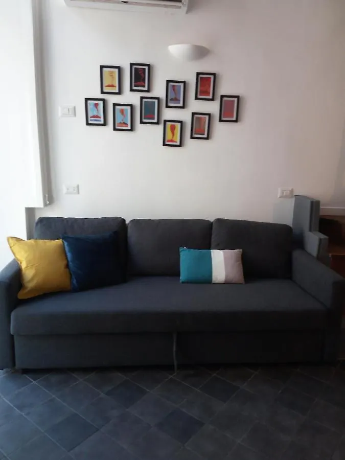 Manuela Apartments San Domenico Centro Storico Naples