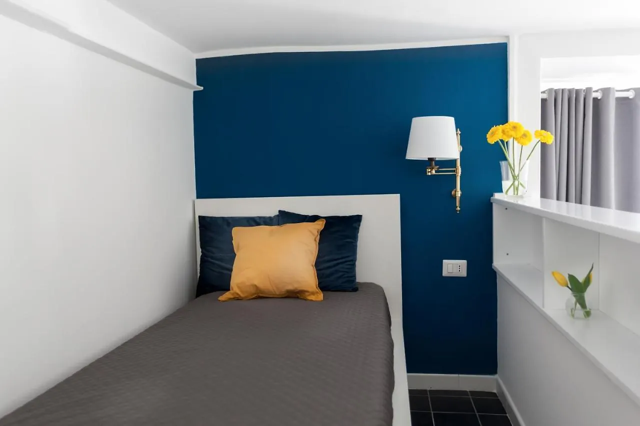 Manuela Apartments San Domenico Centro Storico Naples 0*,  Italy