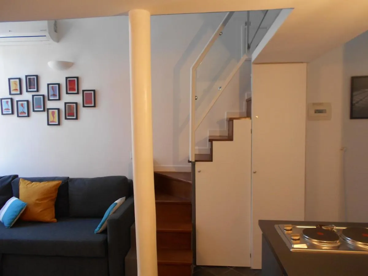 Manuela Apartments San Domenico Centro Storico Naples