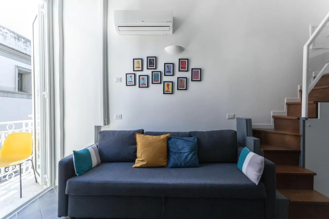 Manuela Apartments San Domenico Centro Storico Naples